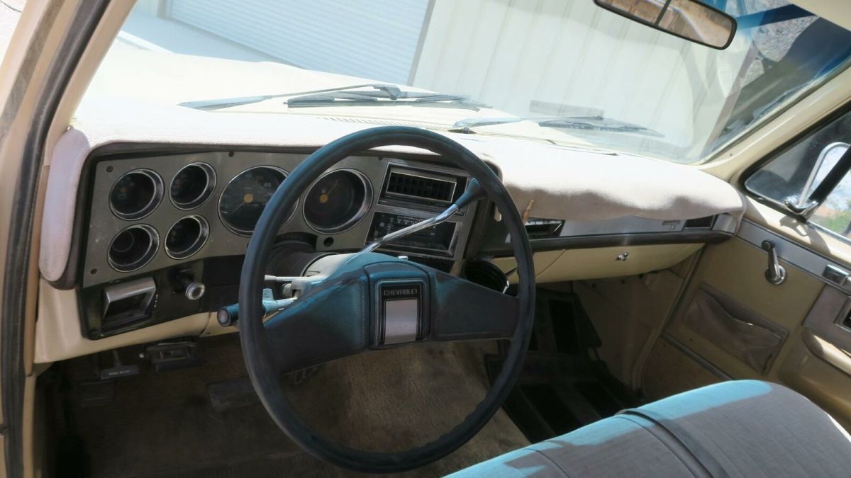 1984 Chevrolet SILVERADO C20 3+3 CREWCAB SCROLL DOWN & CLICK READ MORE FOR PICS - photo 8