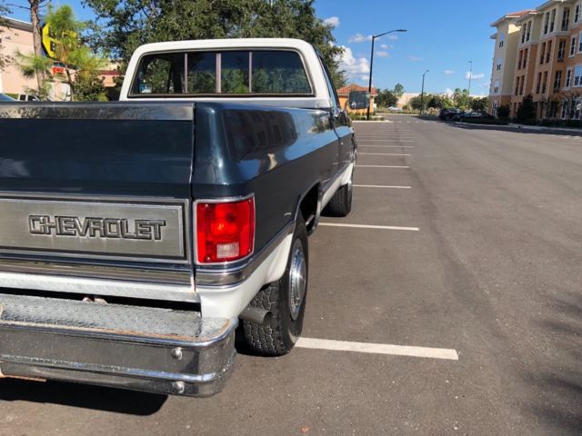1984 Chevrolet Silverado C20 Camper Special - photo 7