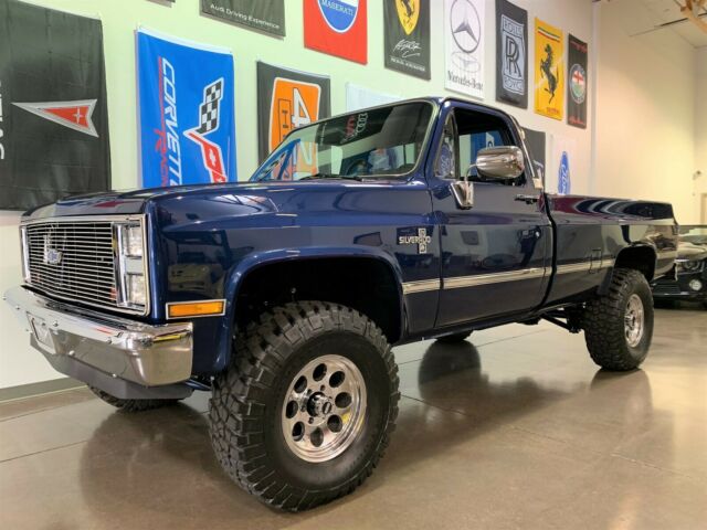 1984 Chevrolet Silverado K10 Custom 4X4 * Squarebody Syndicate TOP PICK AWARD 1984 Chevrolet C/K Pickup 2500