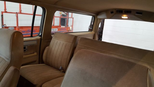 1984 Chevrolet Silverado 2500 - photo 4