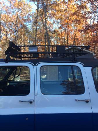 1984 Chevrolet Suburban - photo 2