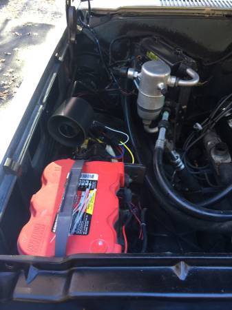 1984 Chevrolet Suburban - photo 3