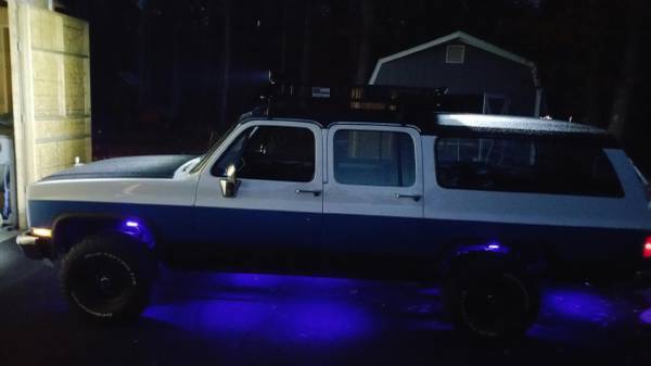1984 Chevrolet Suburban - photo 7