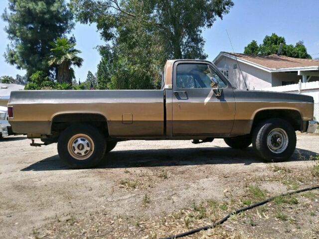 1984 Chevrolet C/K Pickup 2500 Silverado - photo 2