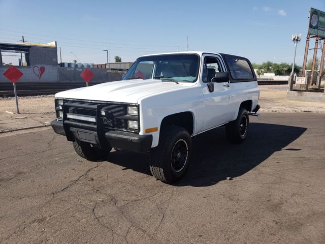 1984 Chevrolet Blazer K10 Utility HT - photo 2