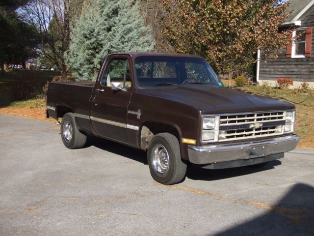 1984 Chevrolet C-10 - photo 9