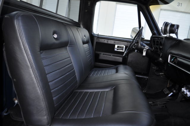 1984 Chevrolet C-10 4x4 Shortbed Lifted 454CI - photo 10
