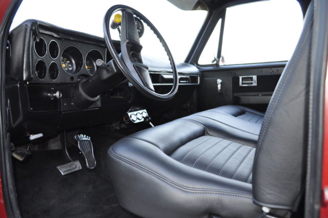 1984 Chevrolet C-10 4x4 Shortbed Lifted 454CI - photo 7