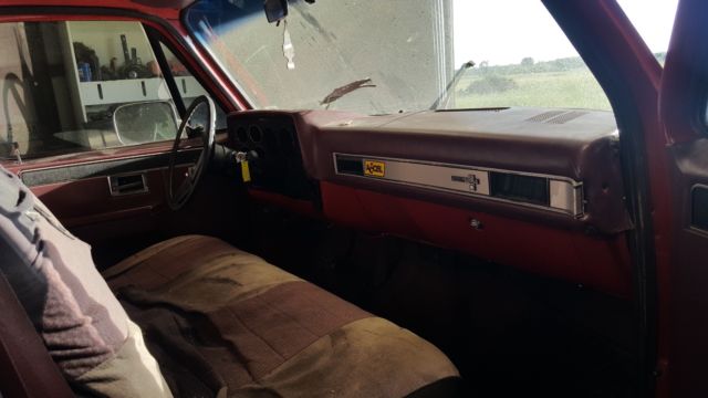 1984 Chevrolet C-10 Scottsdale - photo 8