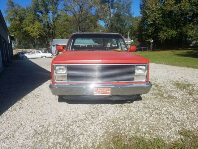 1984 Chevrolet C-10 - photo 2