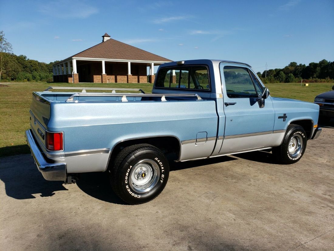 1984 Chevrolet C-10 - photo 5