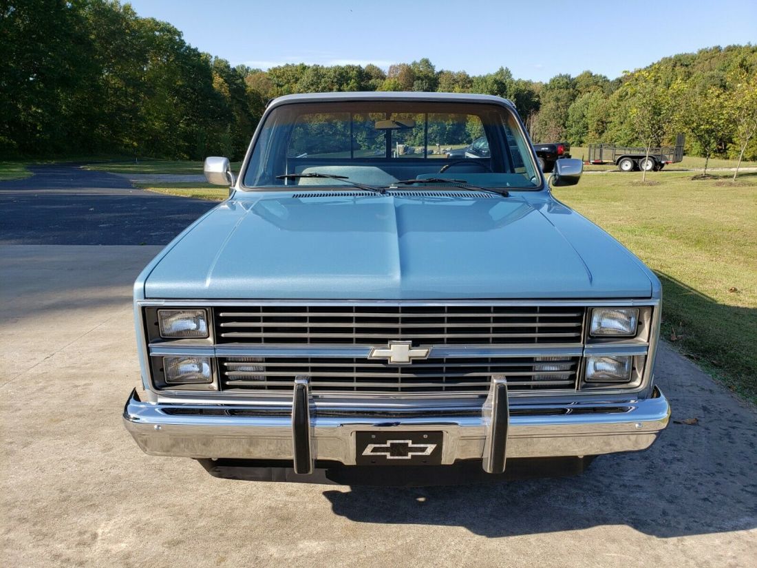 1984 Chevrolet C-10 - photo 8