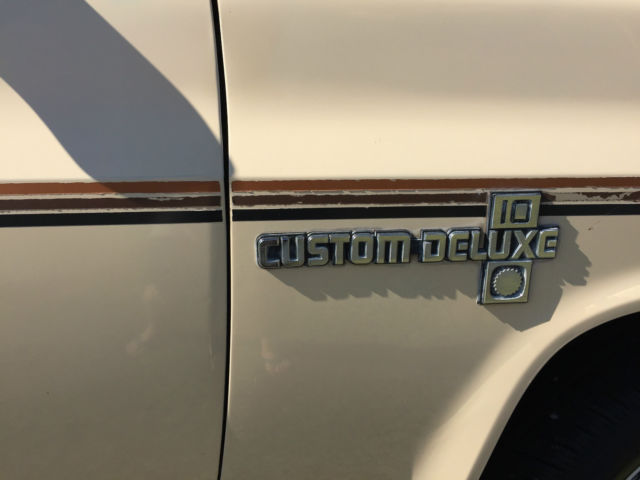 1984 Chevrolet C-10 Custom Deluxe - photo 5