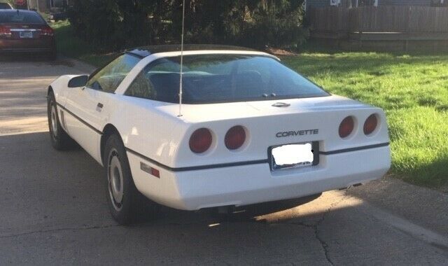 1984 Chevrolet Corvette - photo 4