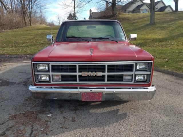 1984 Chevrolet C-10 Serria Classic - photo 3