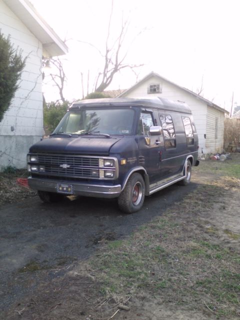 1984 CHEVY MOTOR HOME G20 VAN 1984 Chevrolet G20 Van CUSTOM