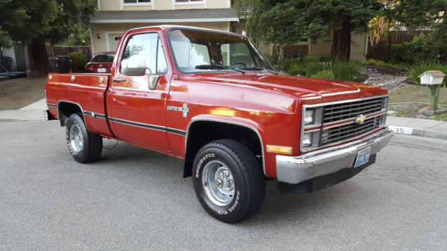 1984 Chevrolet C-10 SHORT BED 4X4 V8 VERY CLEAN SOLID CALIFORNIA TRUCK - photo 2