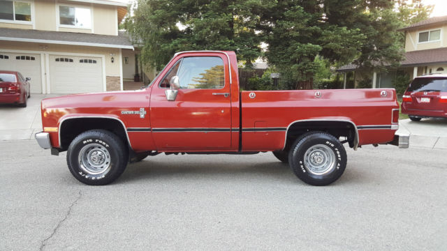 1984 Chevrolet C-10 SHORT BED 4X4 V8 VERY CLEAN SOLID CALIFORNIA TRUCK - photo 9