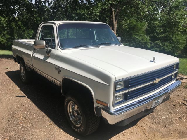 1984 Chevrolet C-10 Silverado - photo 6