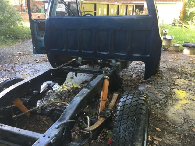 1984 Chevrolet C/K Pickup 1500 Stepside - photo 4