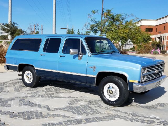 1984 Chevrolet Suburban - photo 7