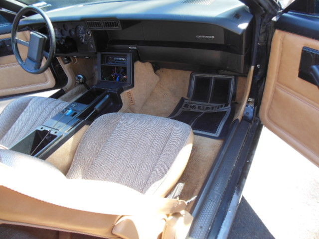 1984 Chevrolet Camaro - photo 11