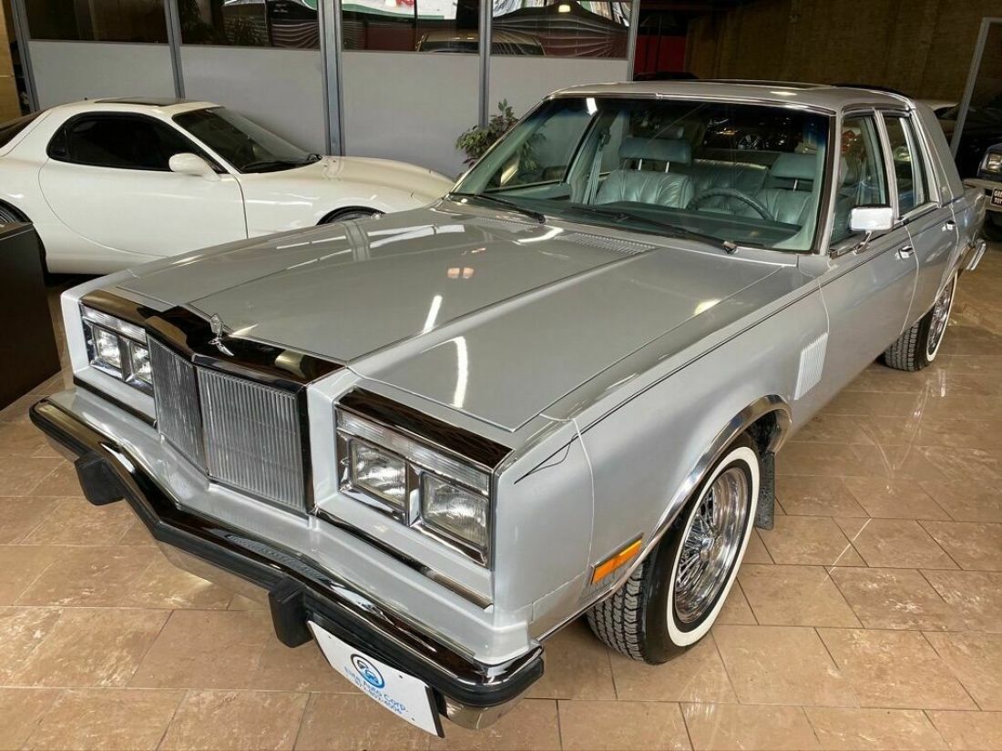 1984 Chrysler Other Base 4dr Sedan