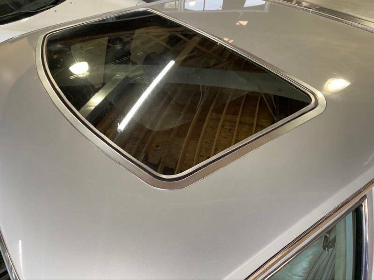 1984 Chrysler Fifth Avenue Base 4dr Sedan - photo 6