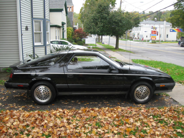 1984 Chrysler Laser XE - photo 6