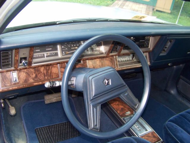 1984 Chrysler LeBaron Deluxe with Landau roof - photo 11