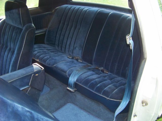 1984 Chrysler LeBaron Deluxe with Landau roof - photo 13