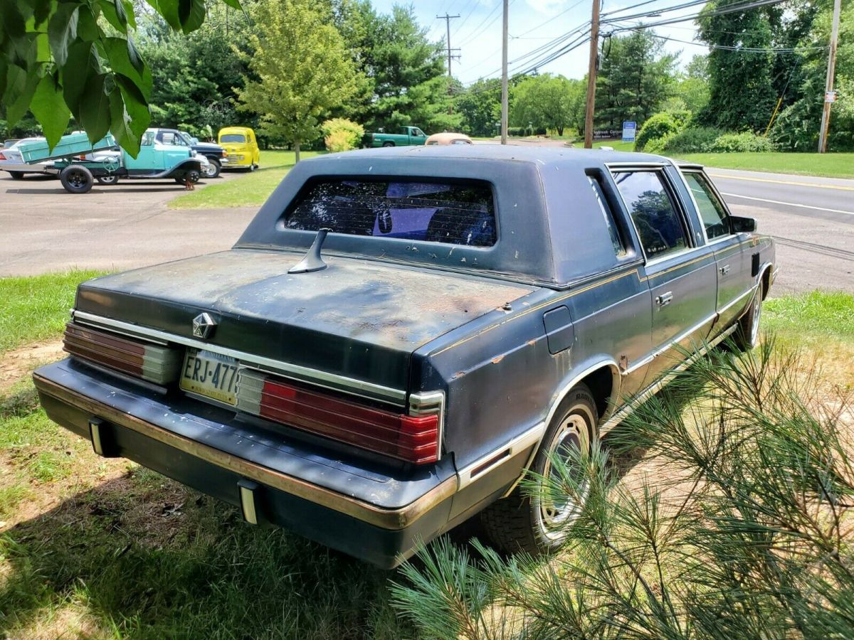 1984 Chrysler LeBaron - photo 4