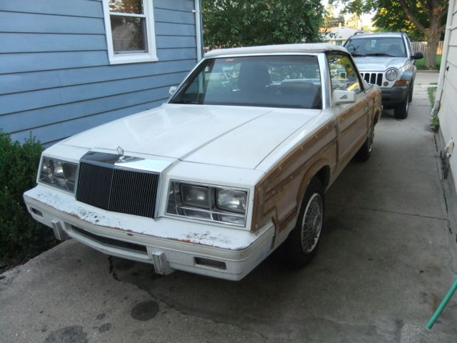 1984 Chrysler LeBaron - photo 2