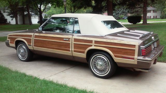 1984 *Chrysler LeBaron* Town & Country Mark Cross Convertible 55,902 miles L@@K! 1984 Chrysler LeBaron