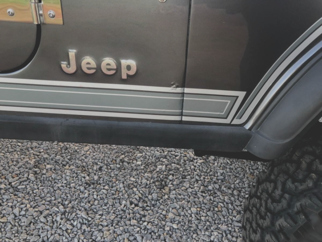 1984 Jeep CJ Laredo Scrambler CJ8 Lifted 35s - photo 11