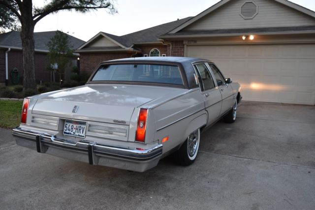1984 Oldsmobile Ninety-Eight Regency - photo 10