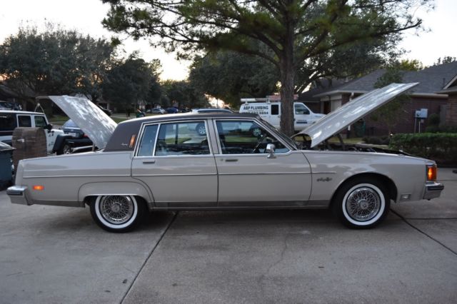 1984 Oldsmobile Ninety-Eight Regency - photo 7