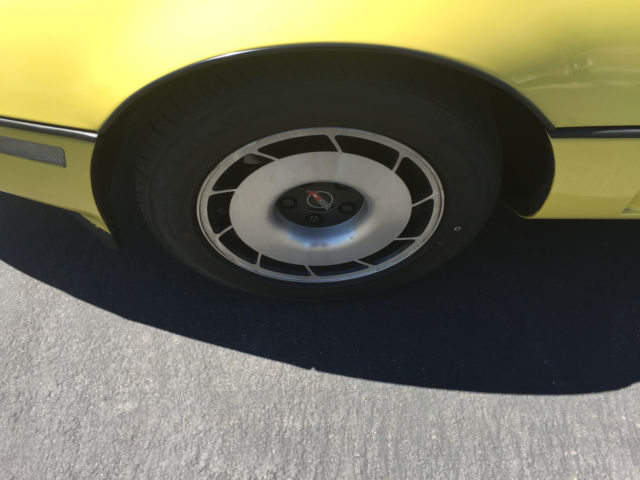 1984 Chevrolet Corvette COUPE - photo 11