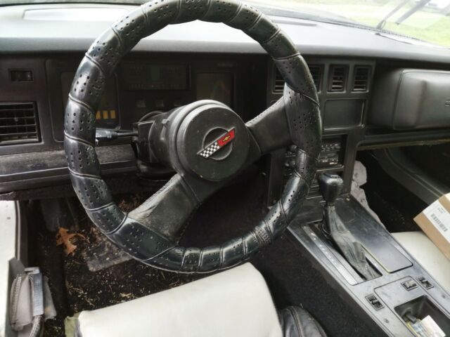 1984 Chevrolet Corvette - photo 5