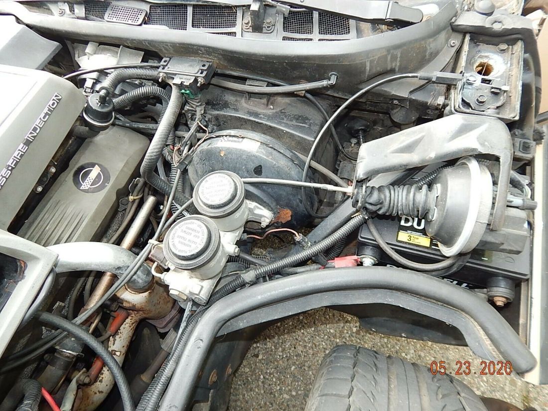 1984 Chevrolet Corvette - photo 12