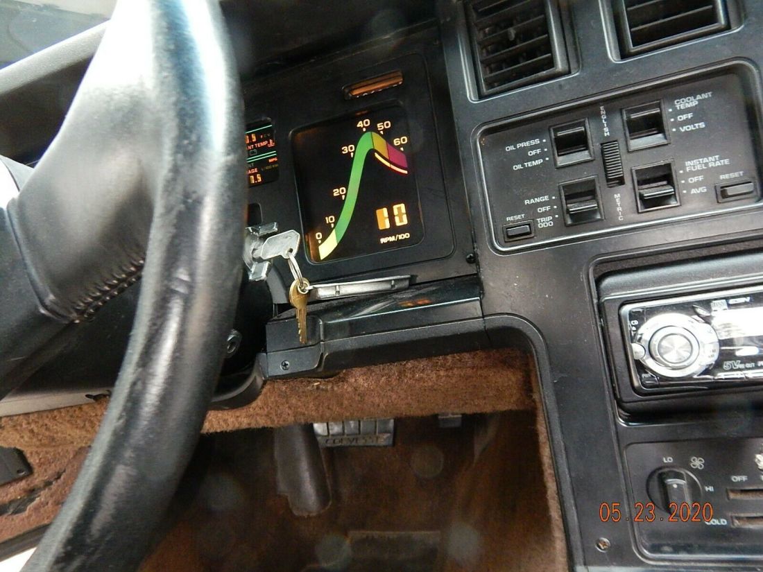1984 Chevrolet Corvette - photo 13