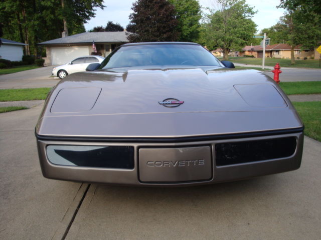 1984 Chevrolet Corvette - photo 2