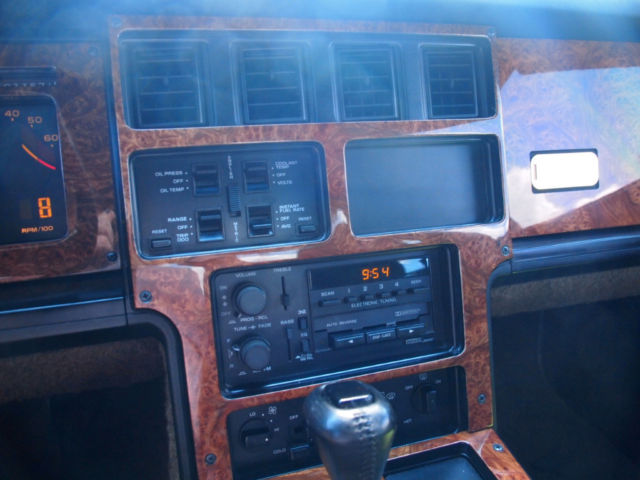 1984 Chevrolet Corvette - photo 9
