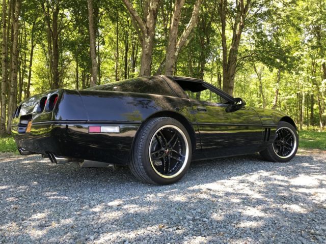 1984 Chevrolet Corvette C4 - photo 5