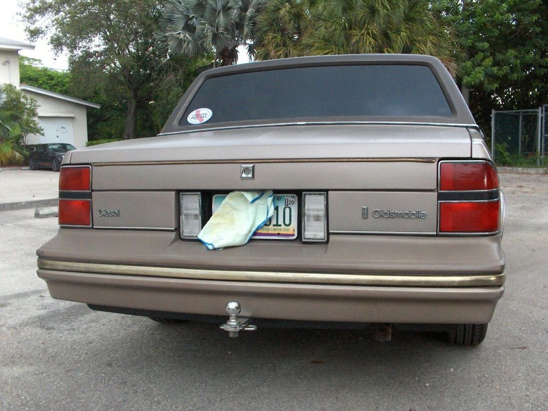 1984 Oldsmobile Ciera Holiday Coupe - photo 4