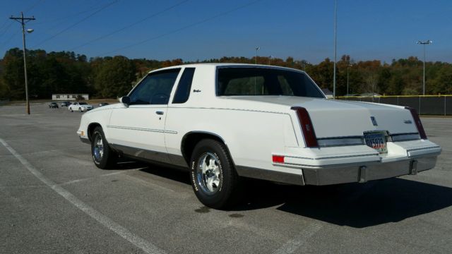 1984 Oldsmobile Cutlass - photo 2