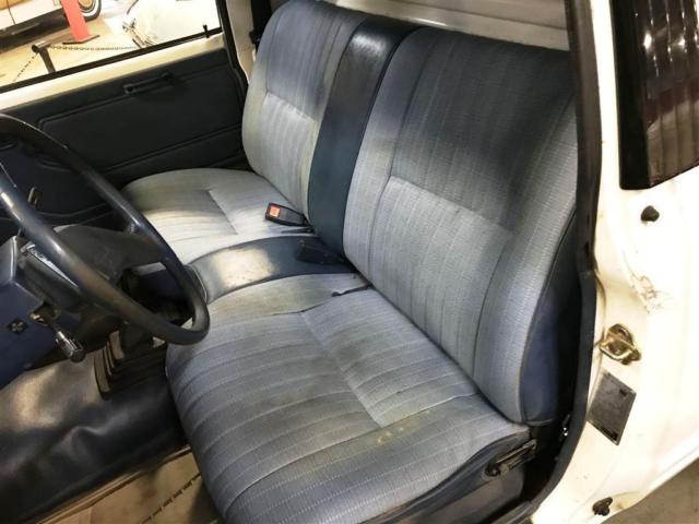 1984 Datsun Pick Up -- - photo 10