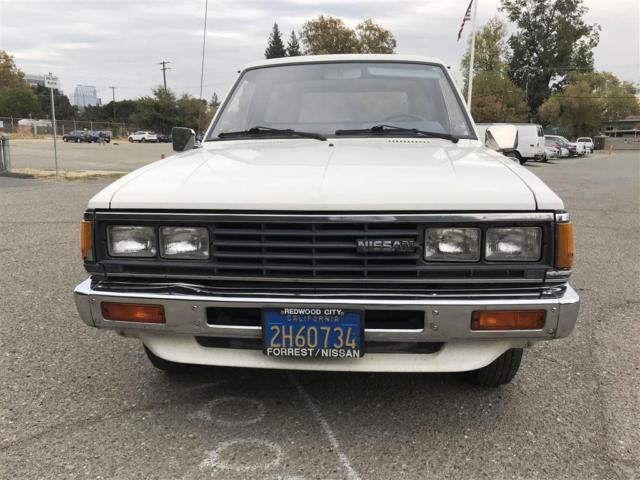 1984 Datsun Pick Up -- - photo 2