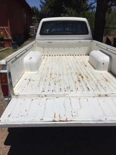 1984 Nissan Other Pickups - photo 12
