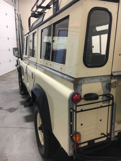 1984 Land Rover Defender 5 Door - photo 13